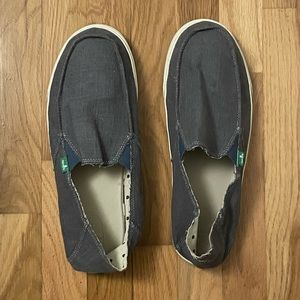 Mens slip on summer shoe